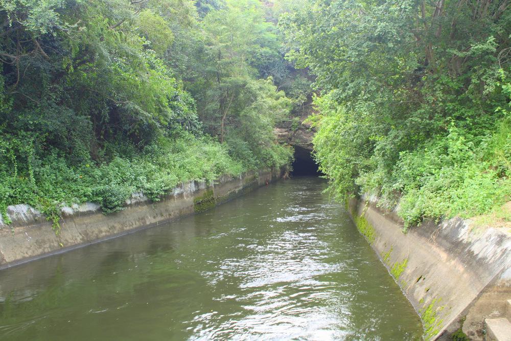 Contour Canal