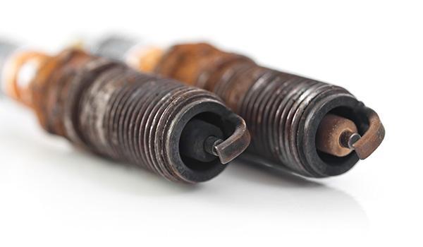Oil Fouled Spark Plug: Symptoms And Fix Updated 08/2022