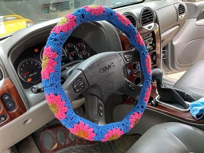 How To Get A Steering Wheel Cover On Updated 10/2022