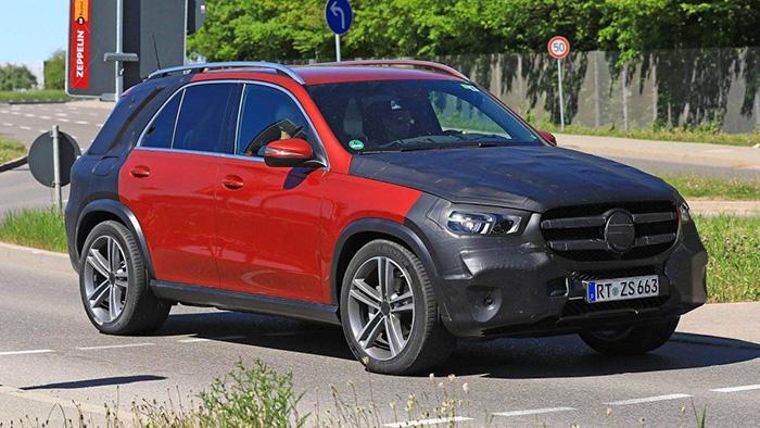 2019 Mercedes GLE Spied Images-1