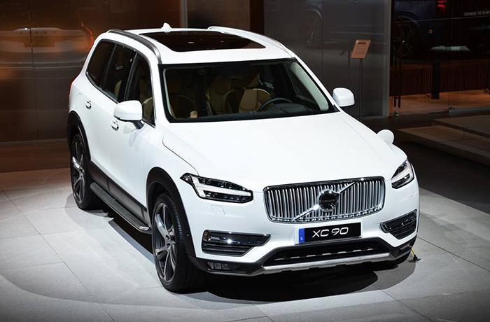 Launched Volvo XC90 T8 Hybrid Priced Rs 1.25 Crore-1