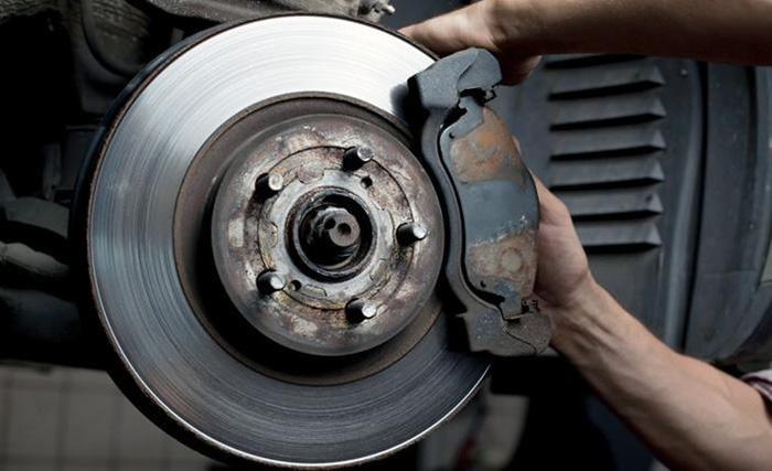 What Causes Brake Grinding Noise-2