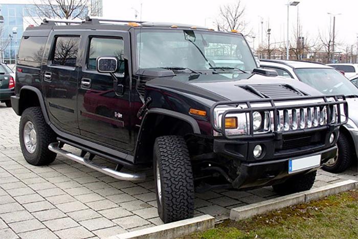 whats the gas mileage for a hummer-2