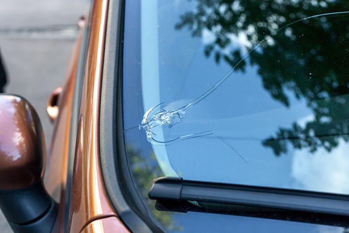 Can You Drive With A Cracked Windshield-3