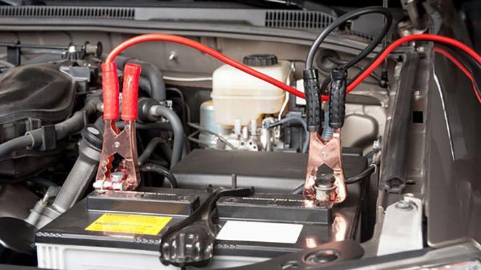 Do Car Batteries Recharge Themselves-3