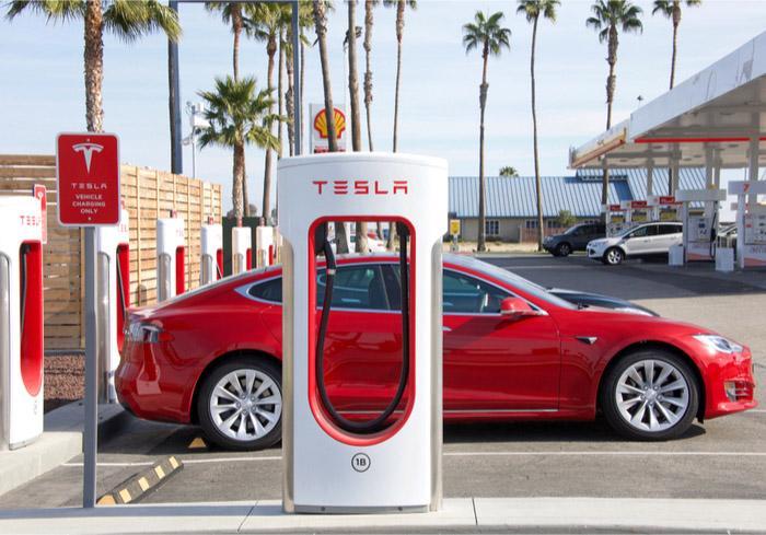 How Does A Tesla Charging Station Work-3