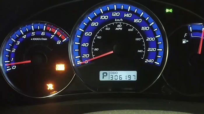 What Does It Mean When Your Check Engine Light And Traction Control Light On (3)