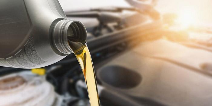 What Is The Main Function Of Motor Oil-2