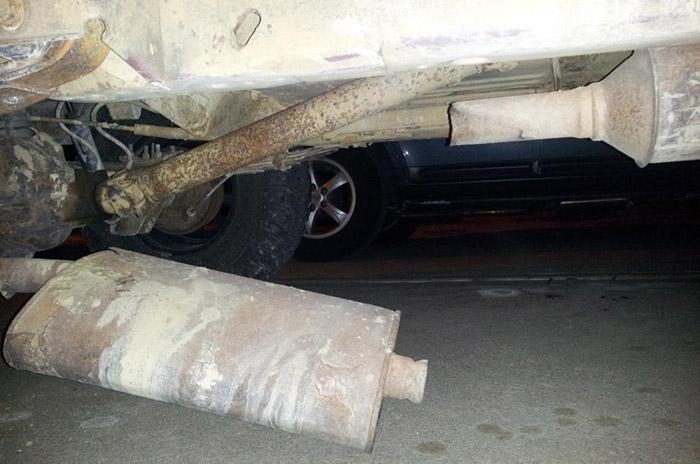 Why Does A Muffler Fall Off The Car
